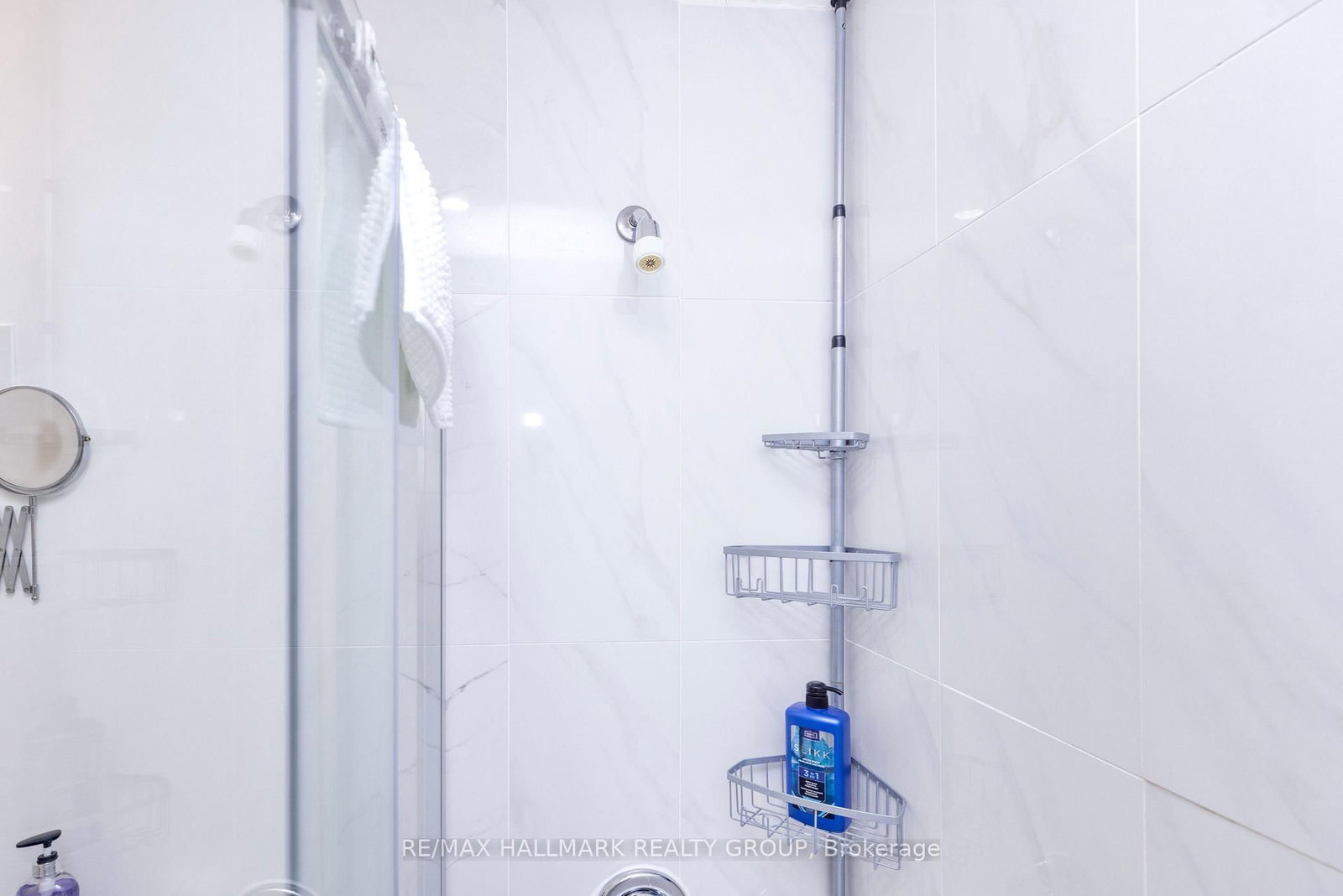 456 BRONSON Avenue, Unit 4 - Photo 17