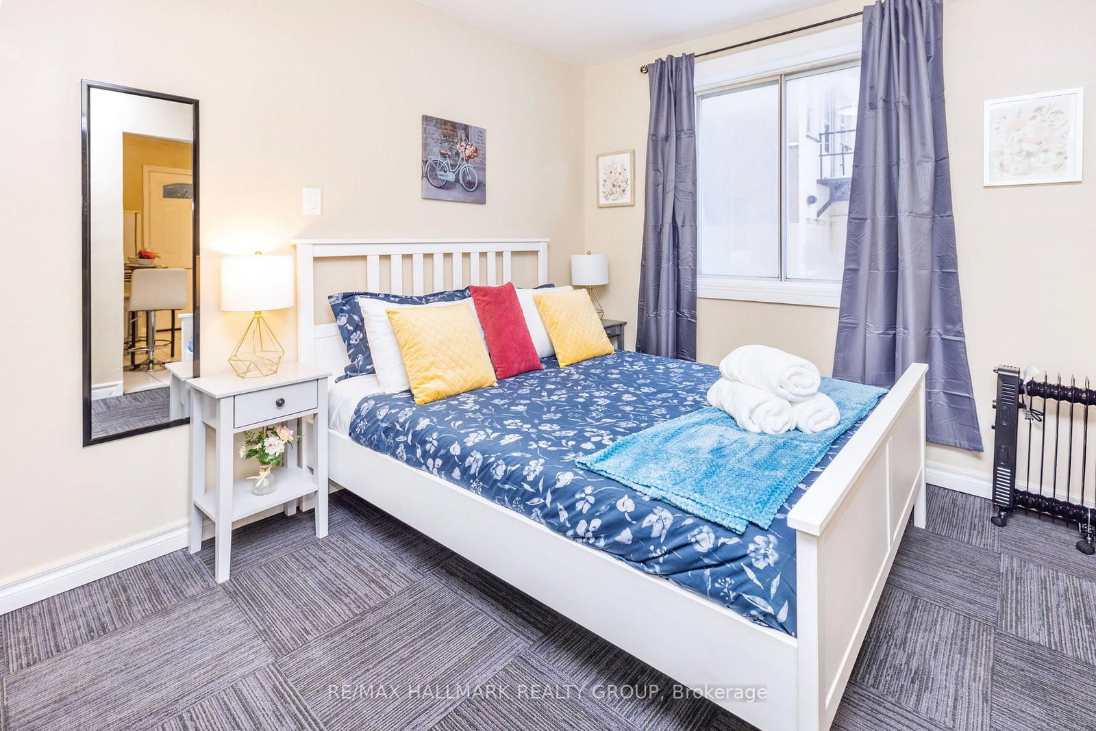 456 BRONSON Avenue, Unit 4 - Photo 2