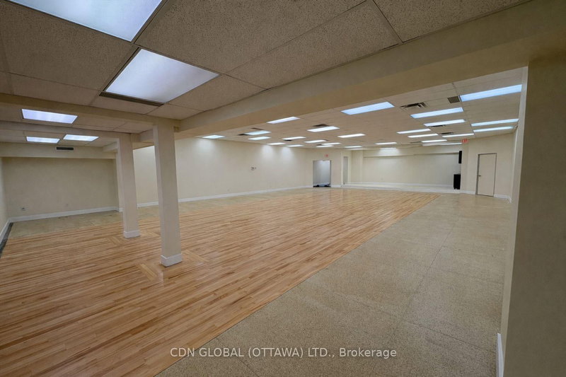 381 Richmond Rd, Ottawa, K2A 0E7 | Image 3