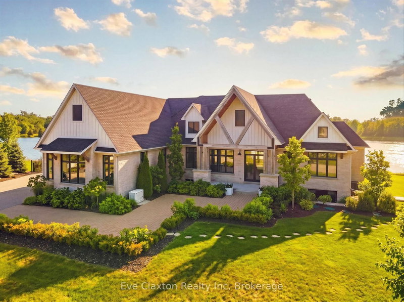 129 Heritage Lake Dr, Puslinch, N0B 2J0 | Image 3