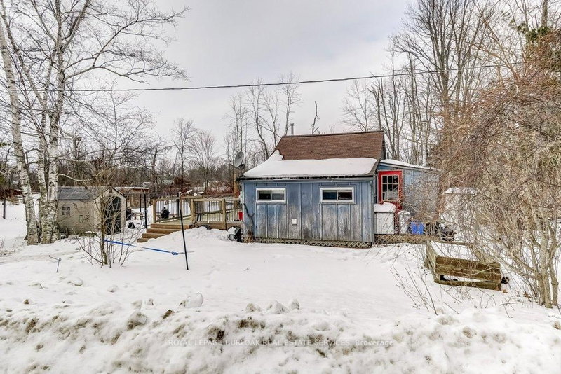 716 Sandy Bay Rd, Haldimand, N1A 2W6 | Image 2