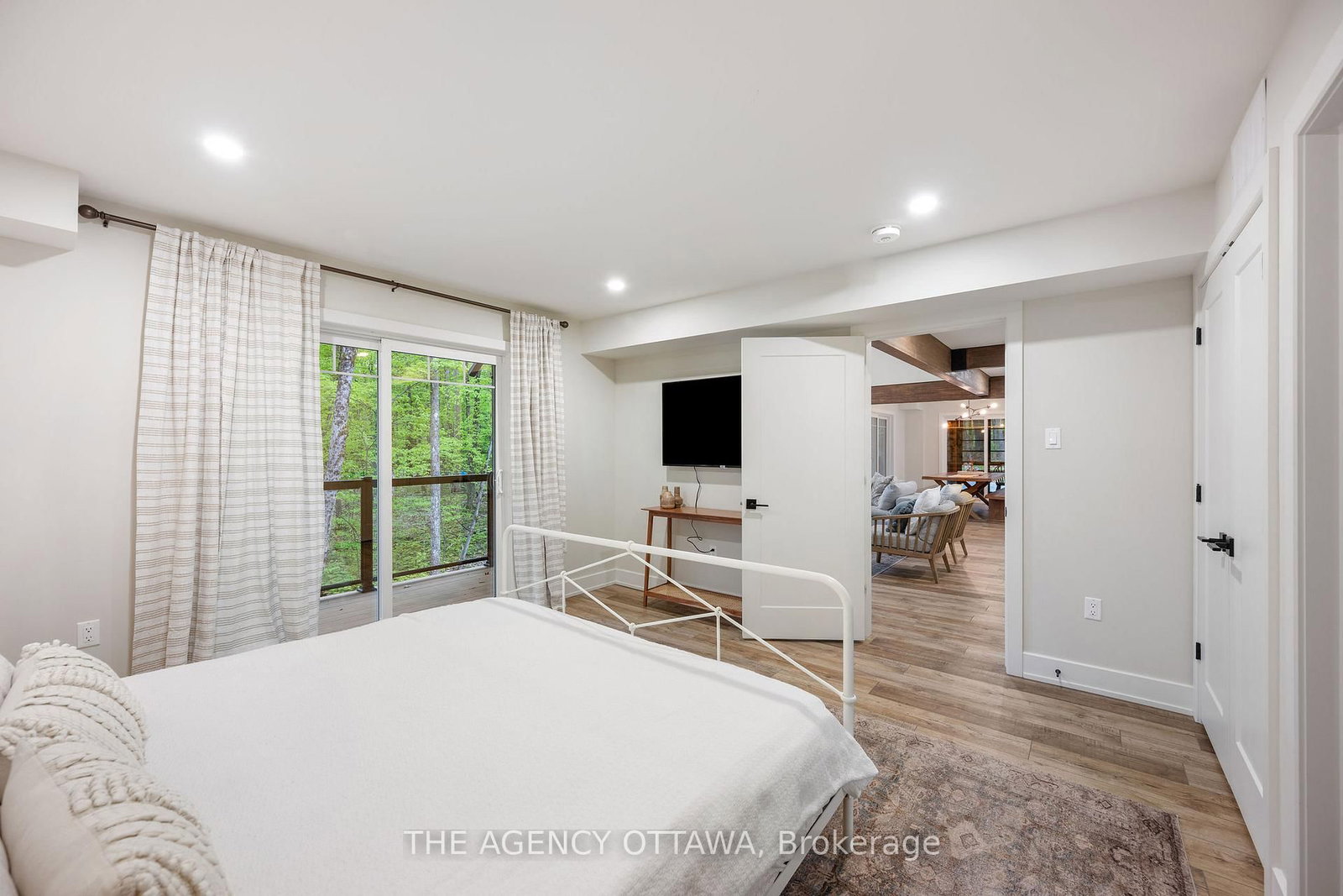 36 Crestview Drive • Calabogie, ON photo 12