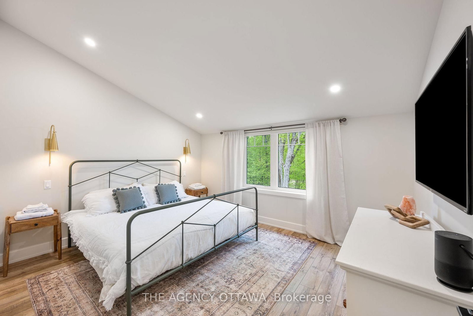 36 Crestview Drive • Calabogie, ON photo 19