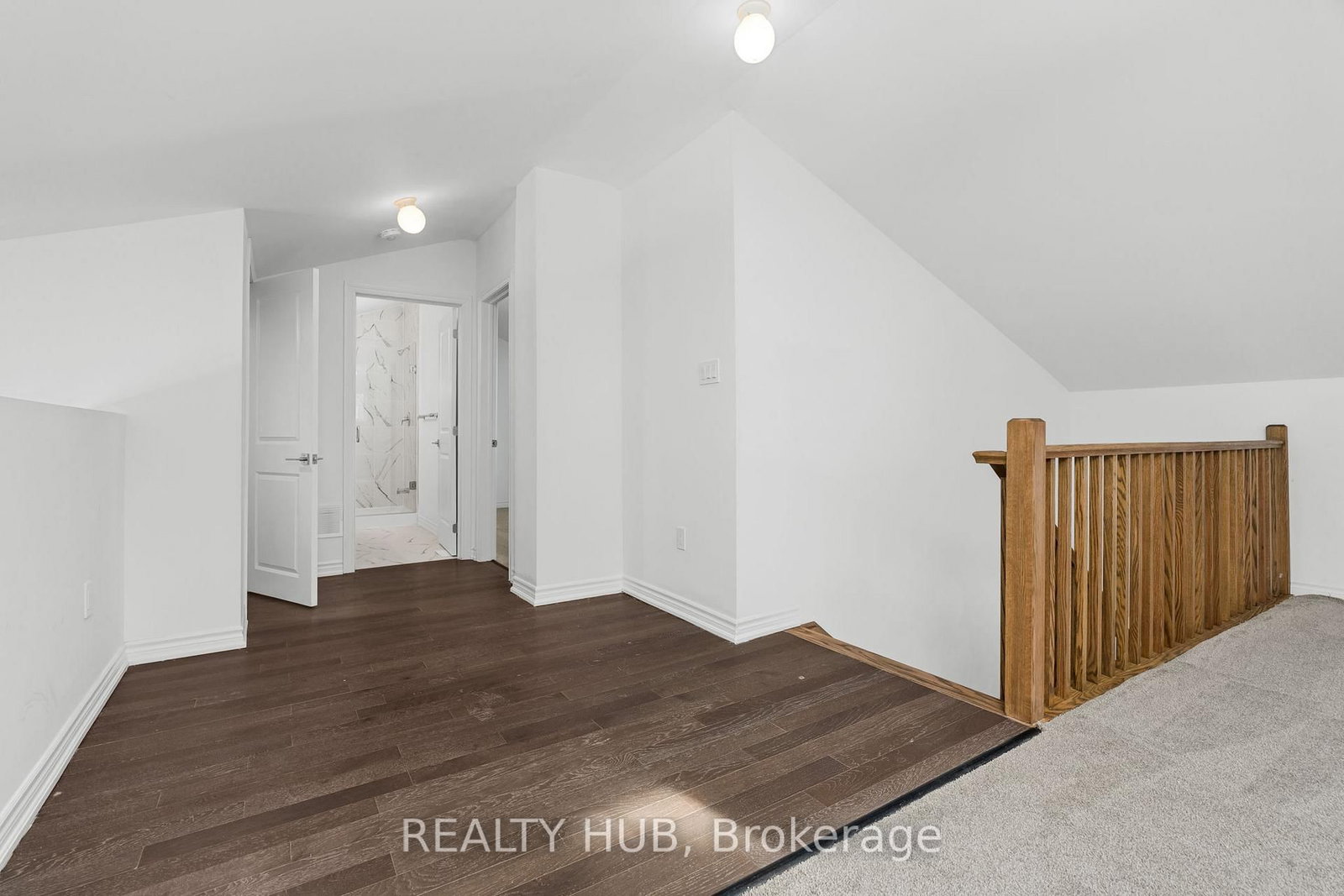 14 TURNBERRY Court - Photo 24