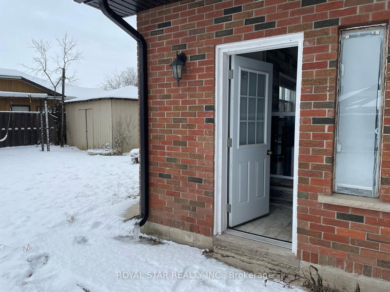 Main - 1024 Barton St, Hamilton, L8E 5H3 | Image 3