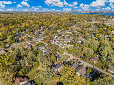 317 Beachview Avenue, Fort Erie, Ontario image-0-2