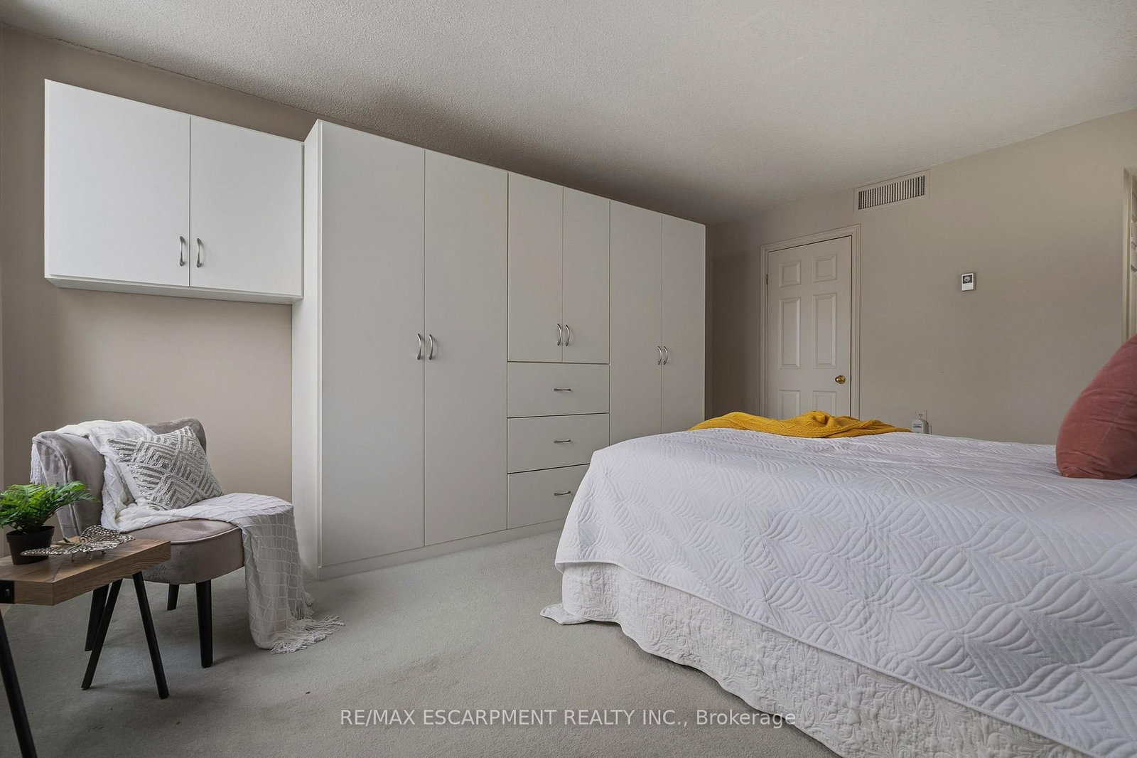 Condo for sale at 306-150 WILSON Street, Hamilton, Ontario, L8R 1E2 - Ancaster - MLS: X12789234