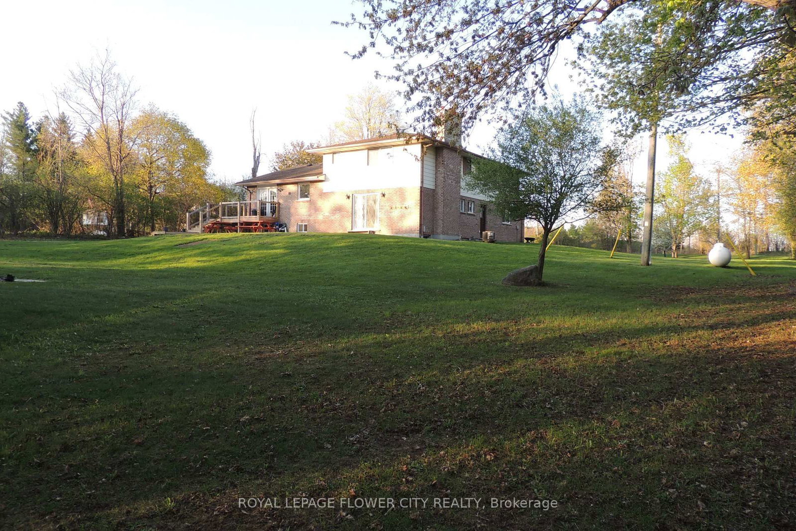 4871 Wellington Rd 29 Road • Guelph/Eramosa, ON photo 11