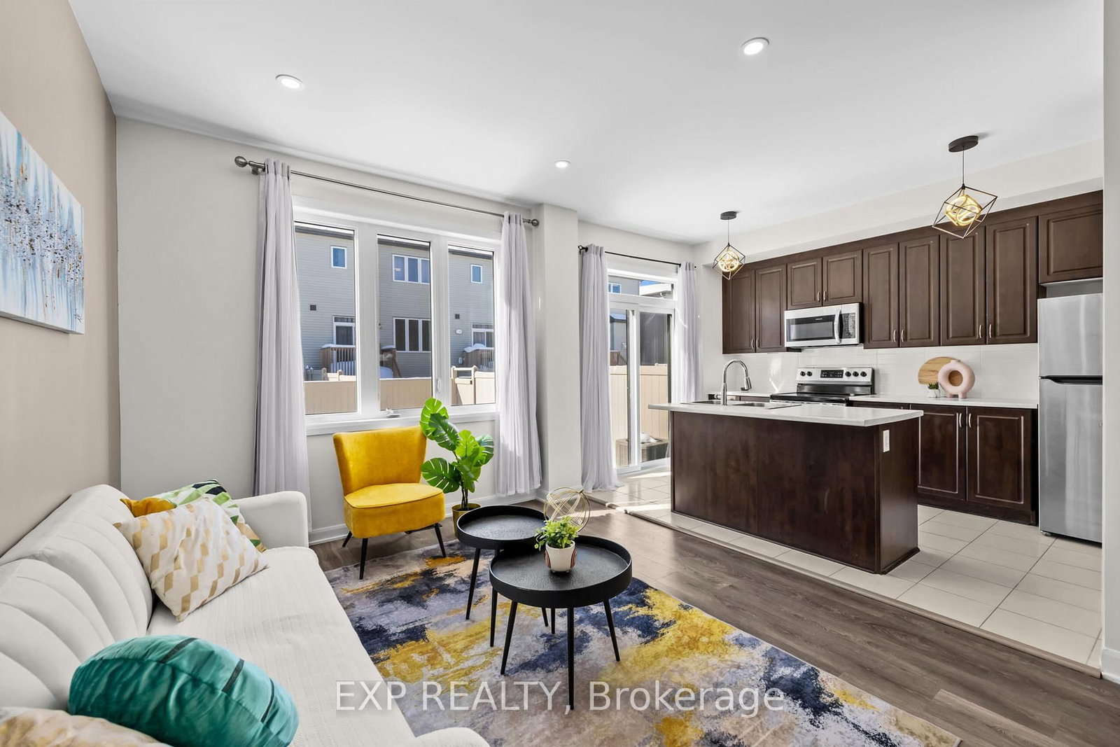 Townhouse for sale at 116 Maynooth Court, Ottawa, Ontario, K2J 6Y4 - Barrhaven - Half Moon Bay - MLS: X12789294