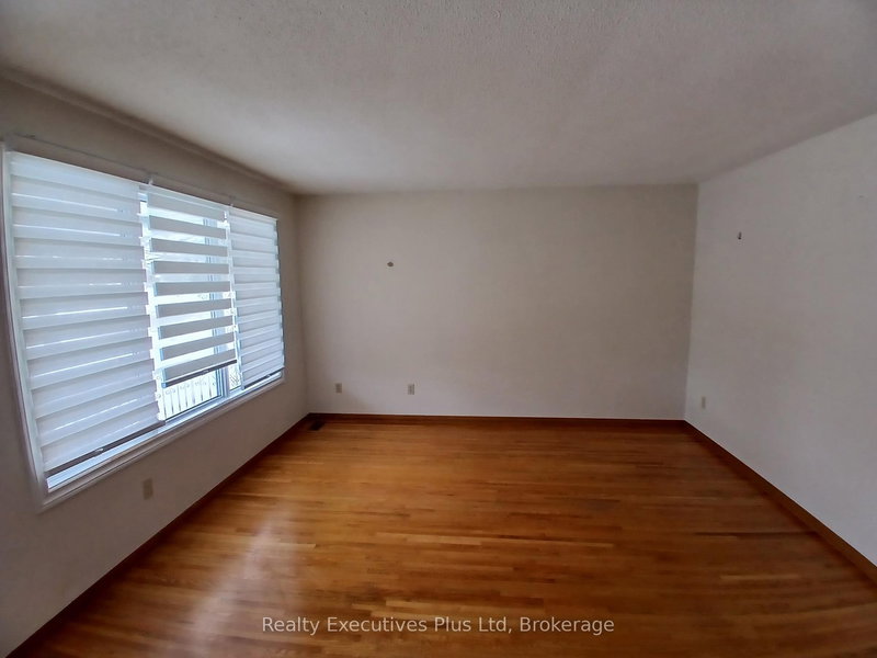 52 Alma St N, Guelph, N1H 5X1 | Image 3