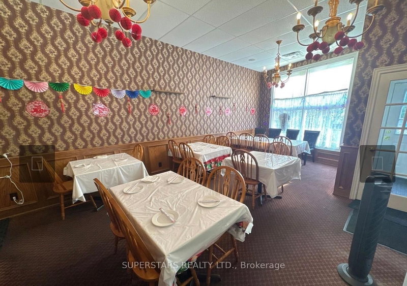 GRND Floor - 5689 Main St, Niagara Falls, L2G 5Z3 | Image 2