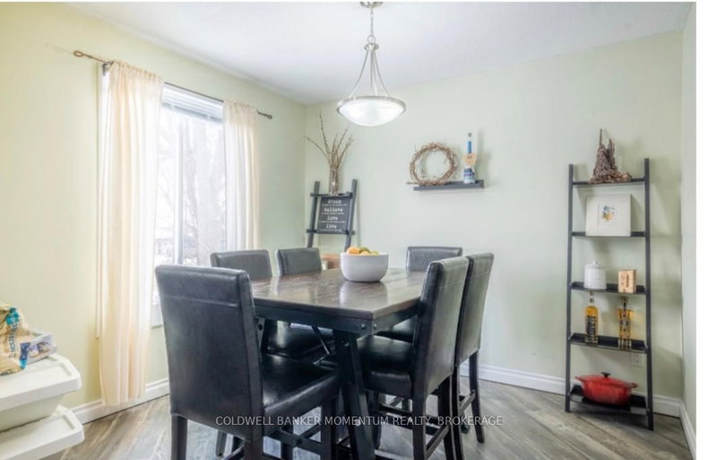 1145 Pettit Rd, Fort Erie, L2A 5A2 | Image 2