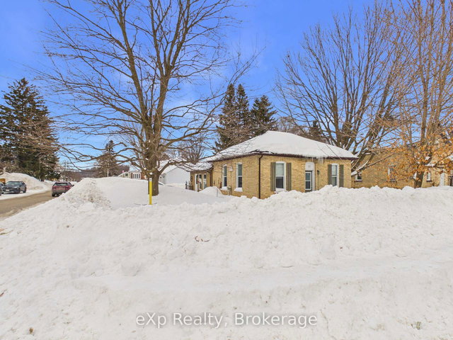 110 Amelia St. Street