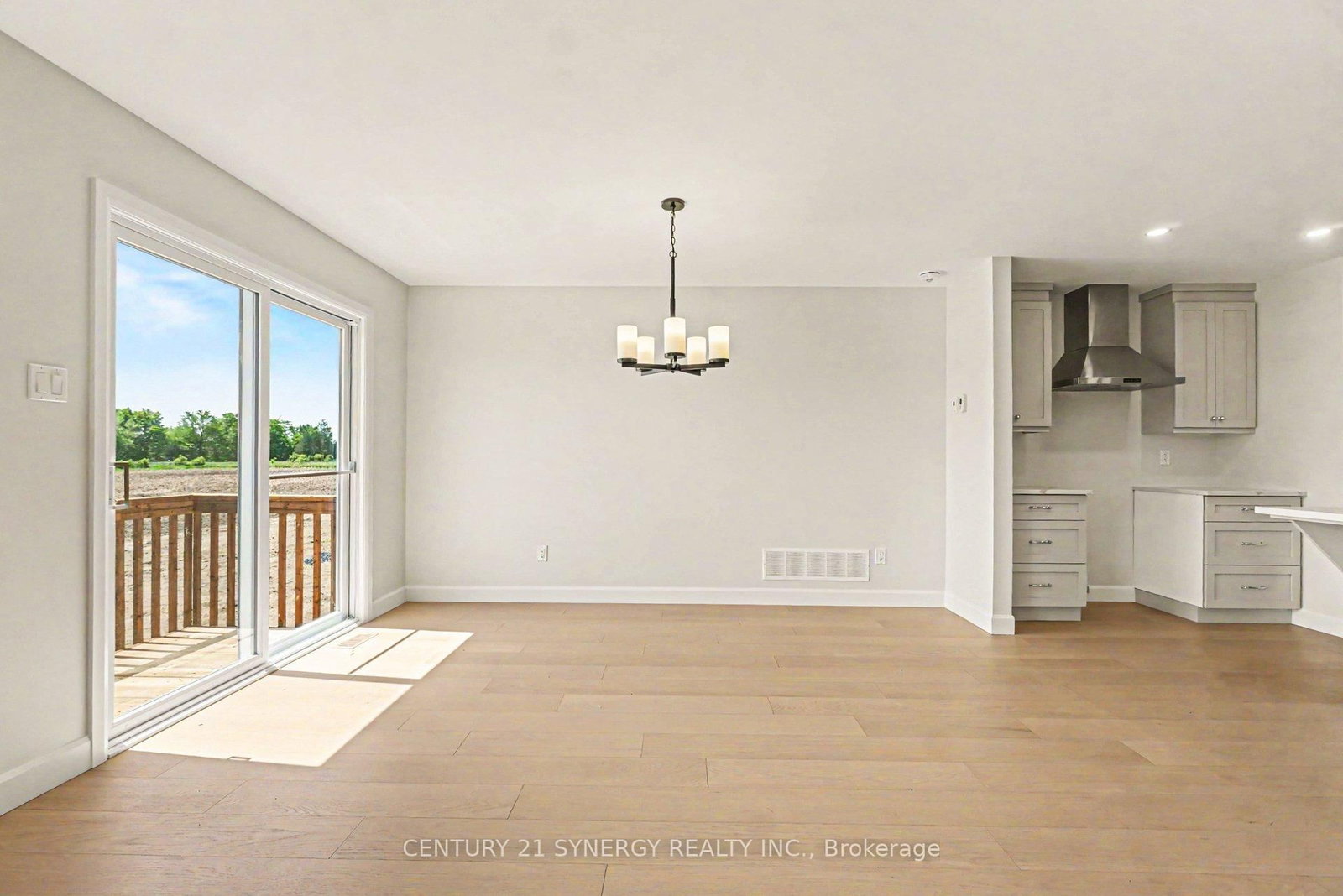 68 Helen Street • North Stormont, ON photo 13
