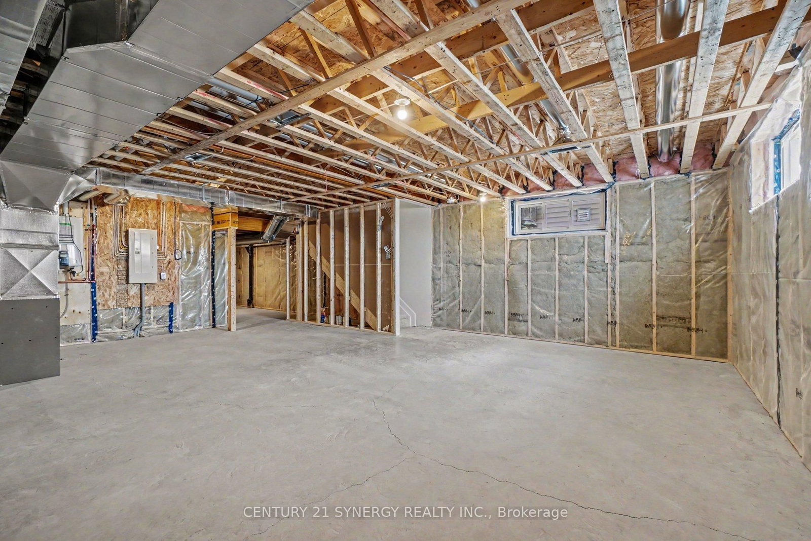 68 Helen Street • North Stormont, ON photo 35