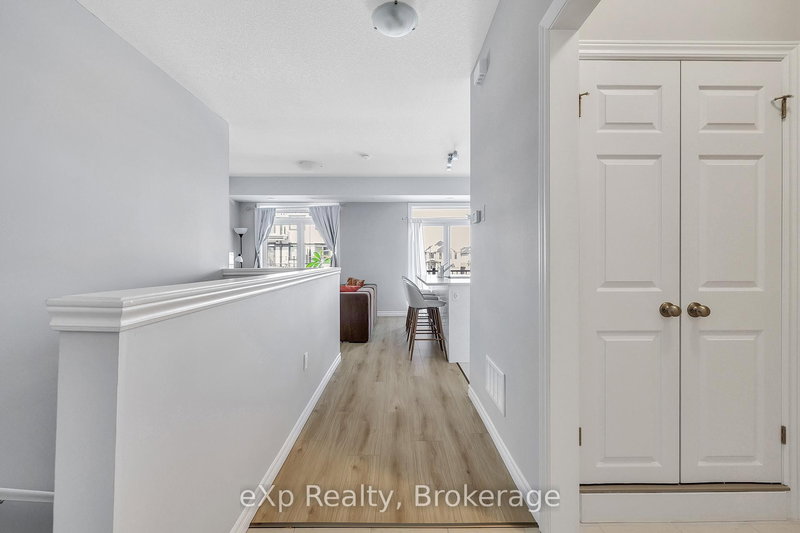 106 Lomond Lane, Kitchener, N2R 0T6 | Image 3