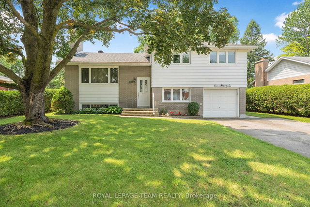 1166 Castle Hill Crescent