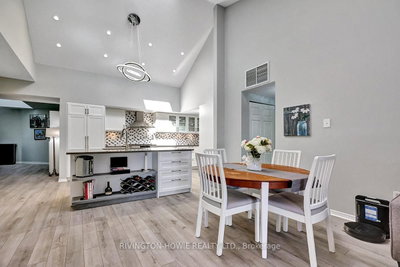 36 Robson Court • Ottawa, ON photo 9