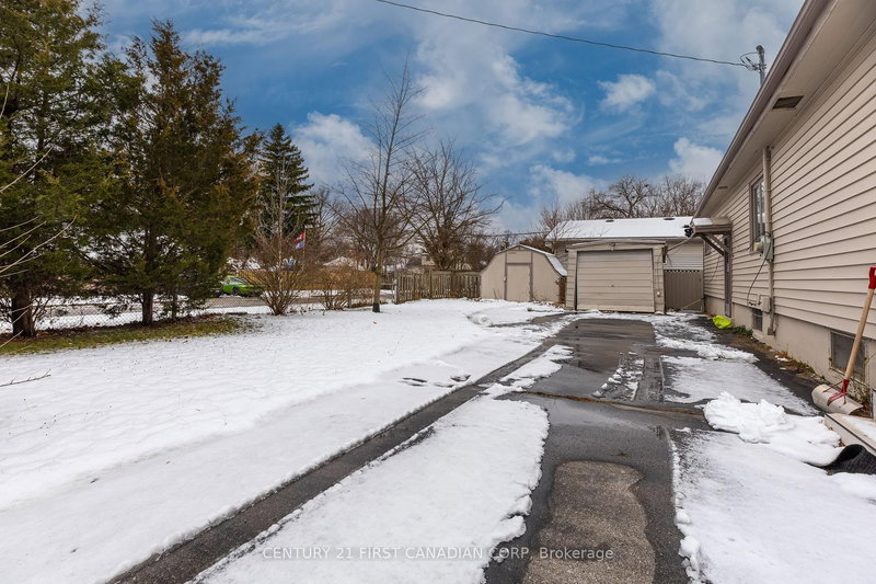 49 McNay St, London East, N5Y 1K8 | Image 3