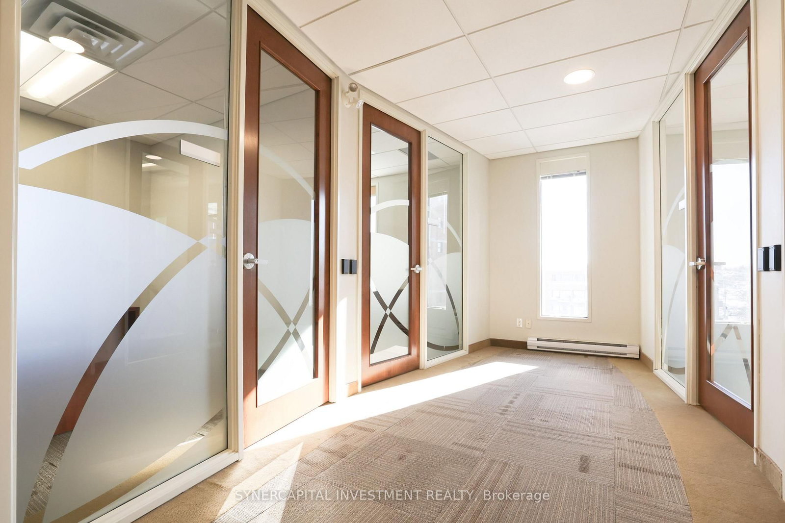 1376 Bank Street, Unit 501 Furnished - Photo 3