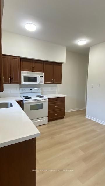 Unit Unit 1 - Bedroom #1 — 55 Young Street — photo 6