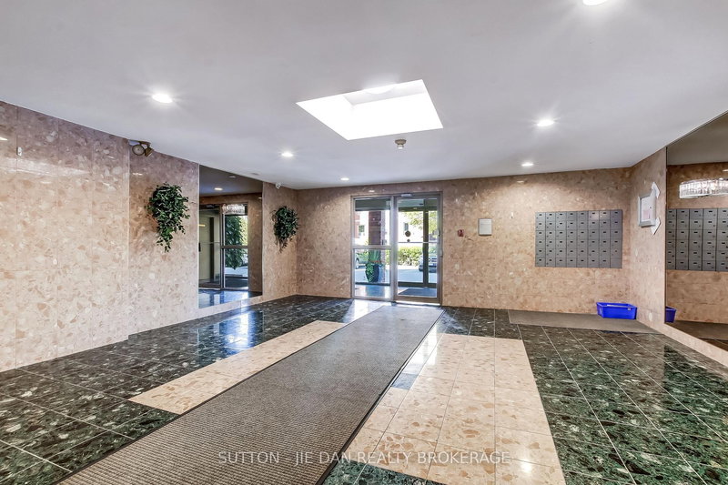 203 - 77 BASELINE Rd W, London South, N6J 1V5 | Image 3