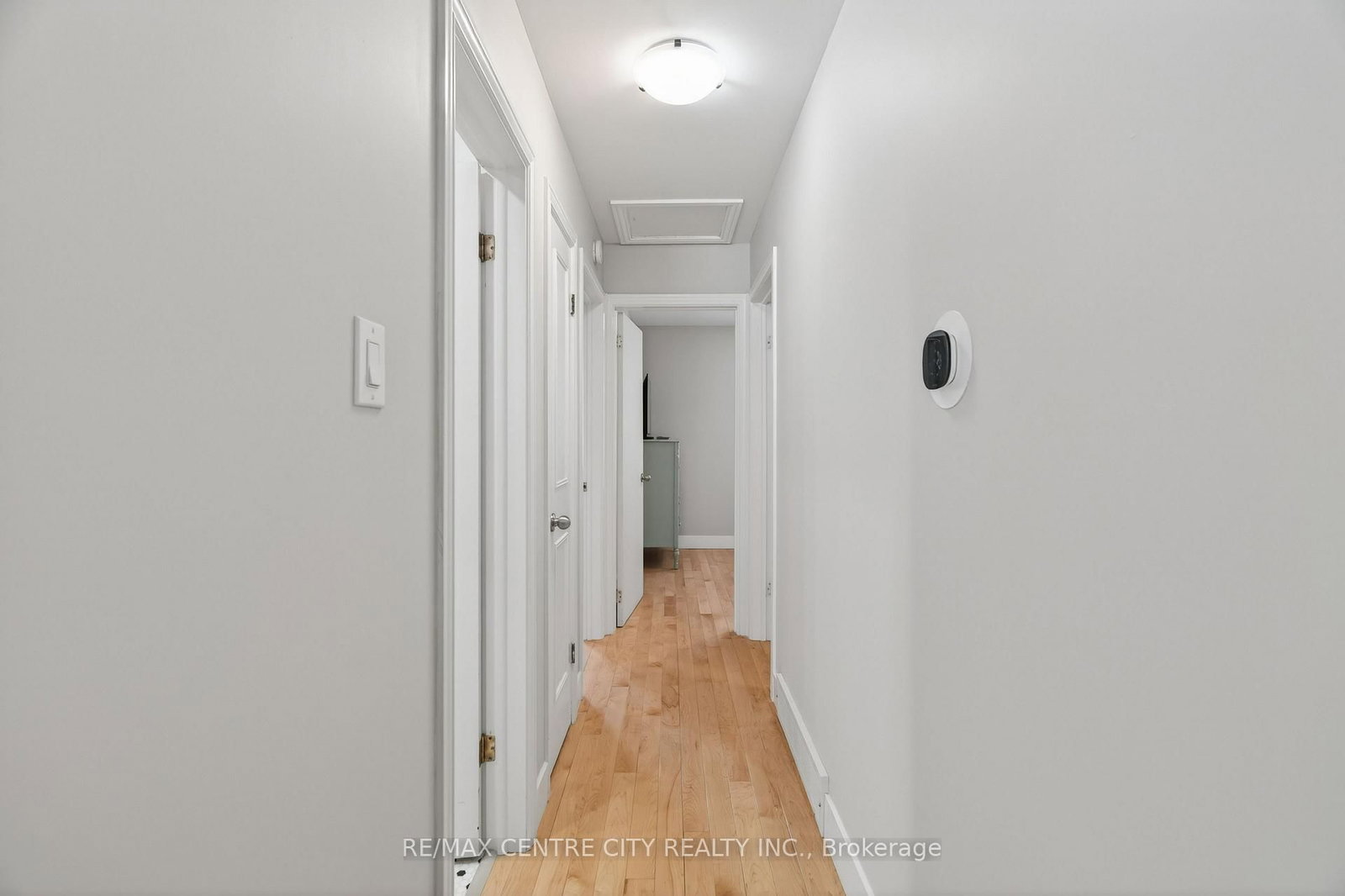 Detached House for sale at 1102 Prince Philip Drive, London North, Ontario, N6H 4E5 - North M - MLS: X12792554