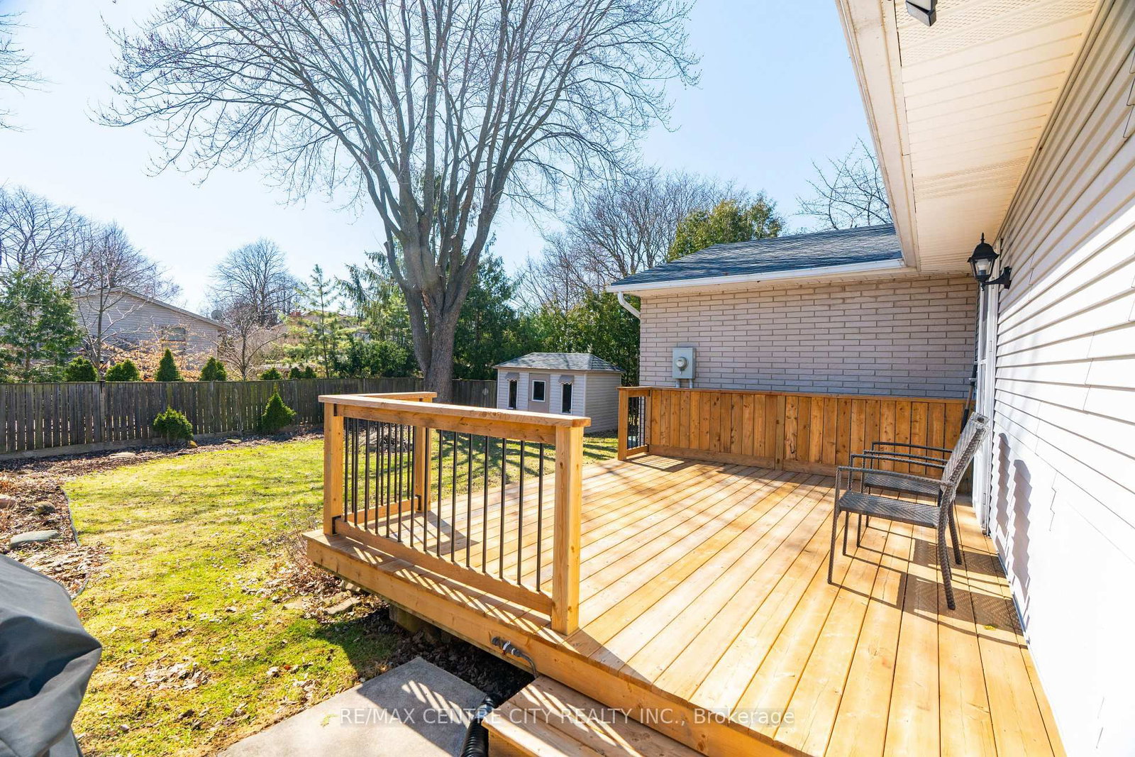 Detached House for sale at 1102 Prince Philip Drive, London North, Ontario, N6H 4E5 - North M - MLS: X12792554