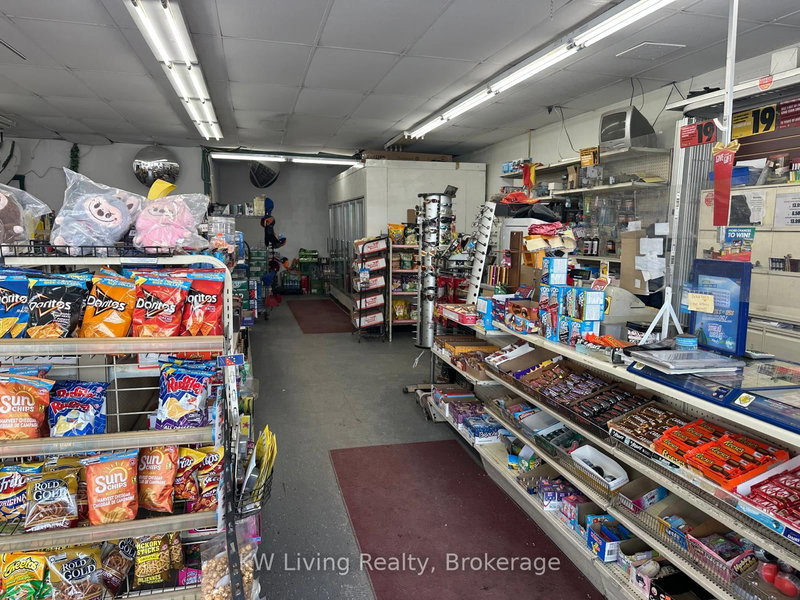 272-274 Barton St, Hamilton, L8E 2K5 | Image 2