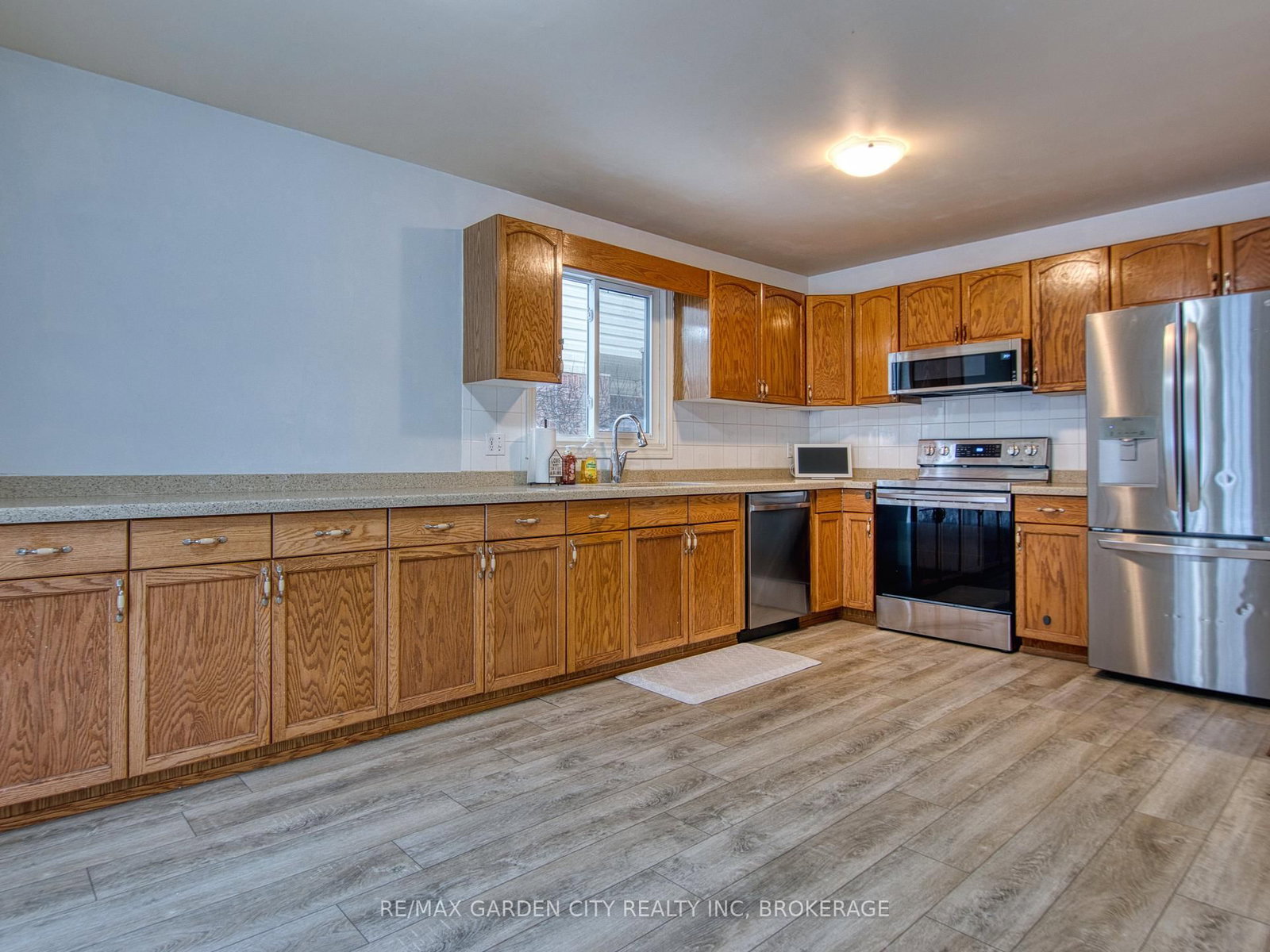 Detached House for sale at 51 Huntington Lane, St. Catharines, Ontario, L2S 3R5 - Grapeview - MLS: X12792640