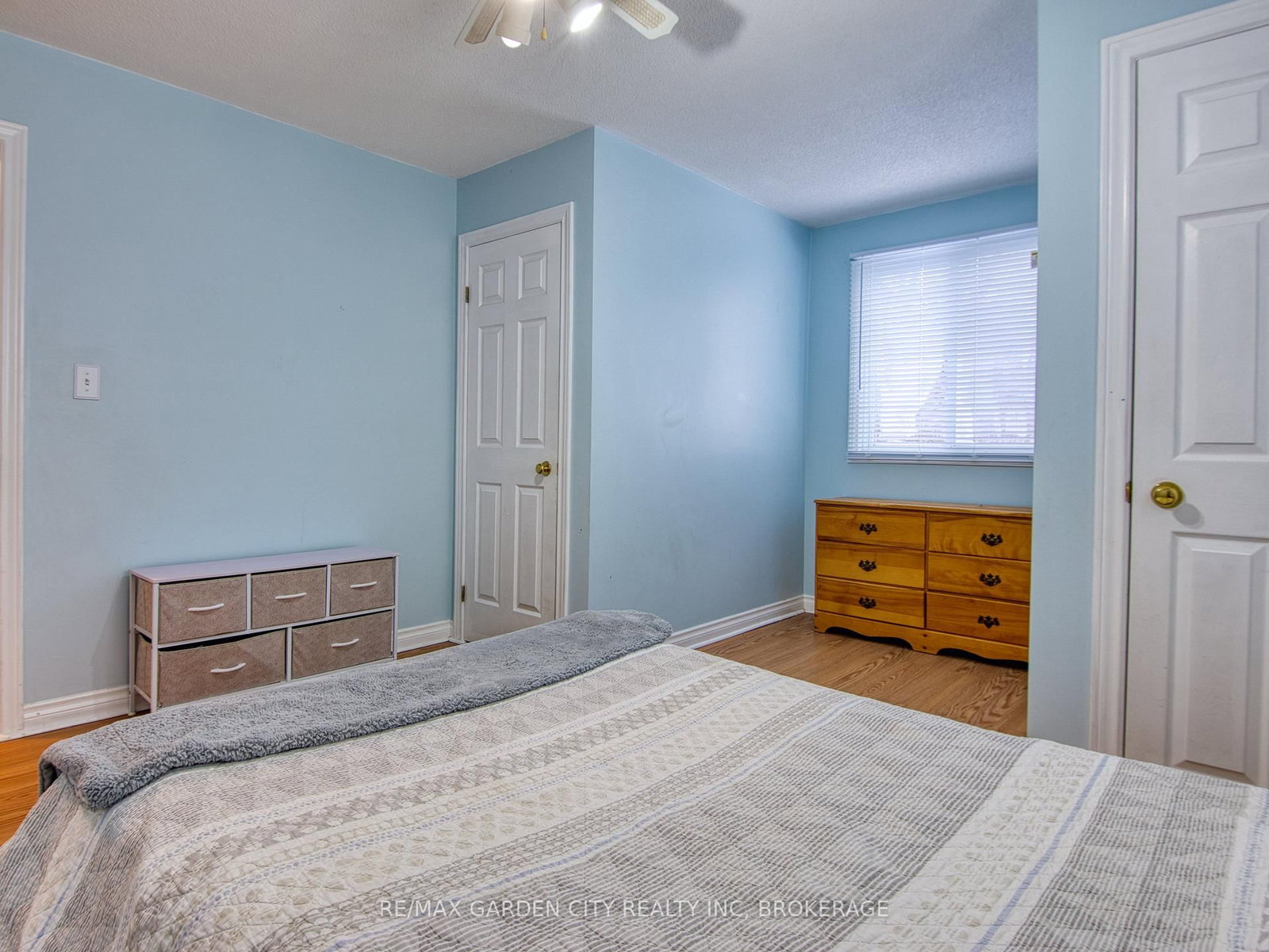 Detached House for sale at 51 Huntington Lane, St. Catharines, Ontario, L2S 3R5 - Grapeview - MLS: X12792640