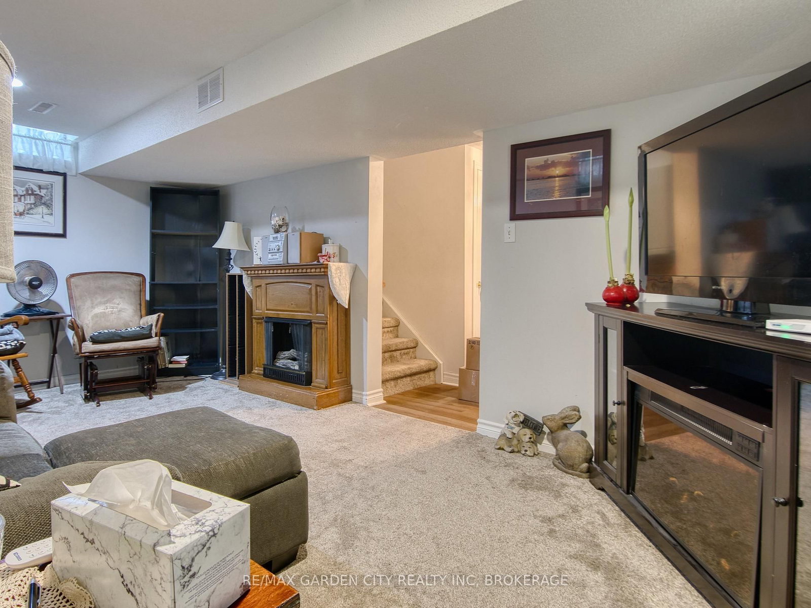 Detached House for sale at 51 Huntington Lane, St. Catharines, Ontario, L2S 3R5 - Grapeview - MLS: X12792640