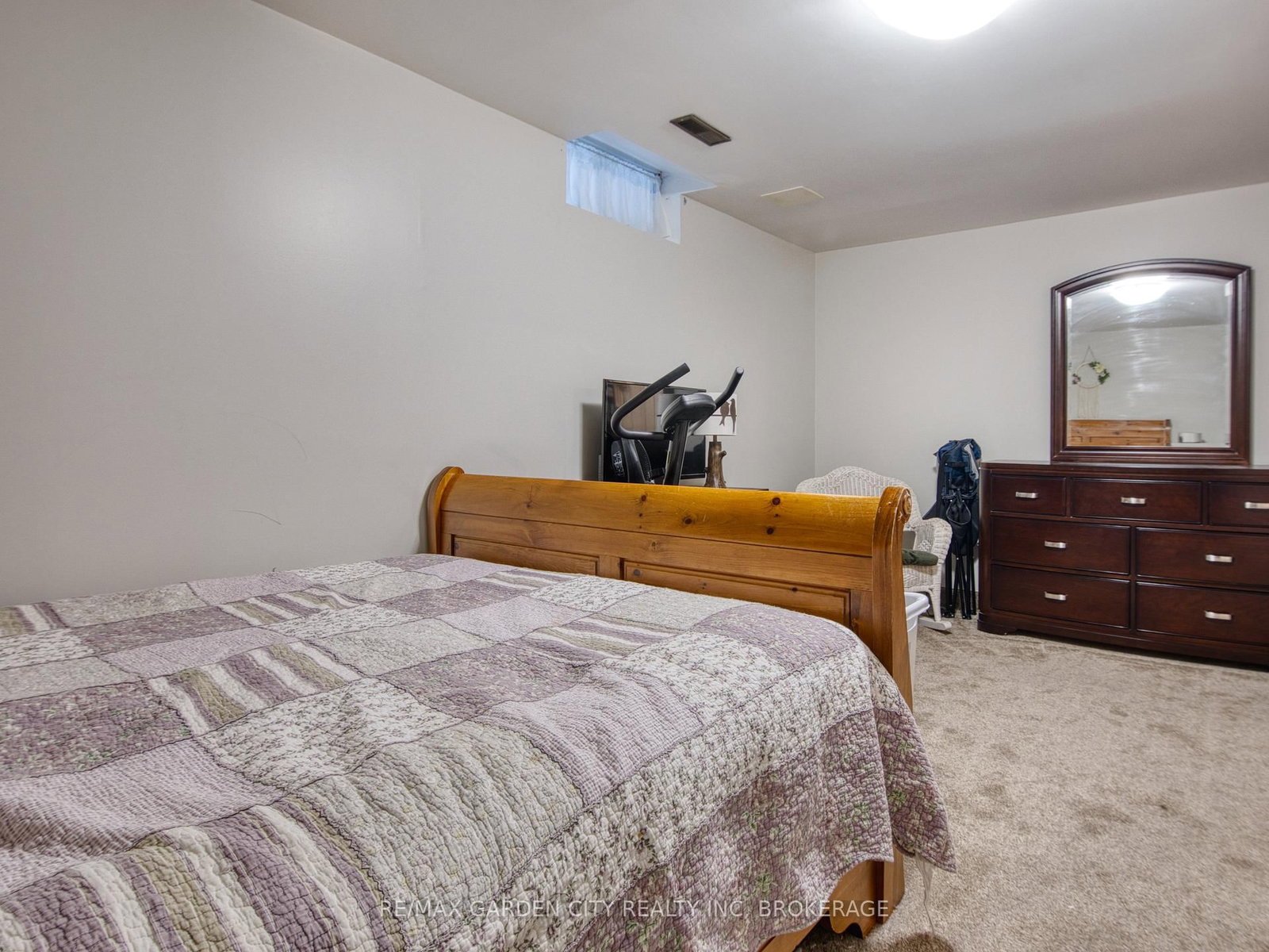 Detached House for sale at 51 Huntington Lane, St. Catharines, Ontario, L2S 3R5 - Grapeview - MLS: X12792640