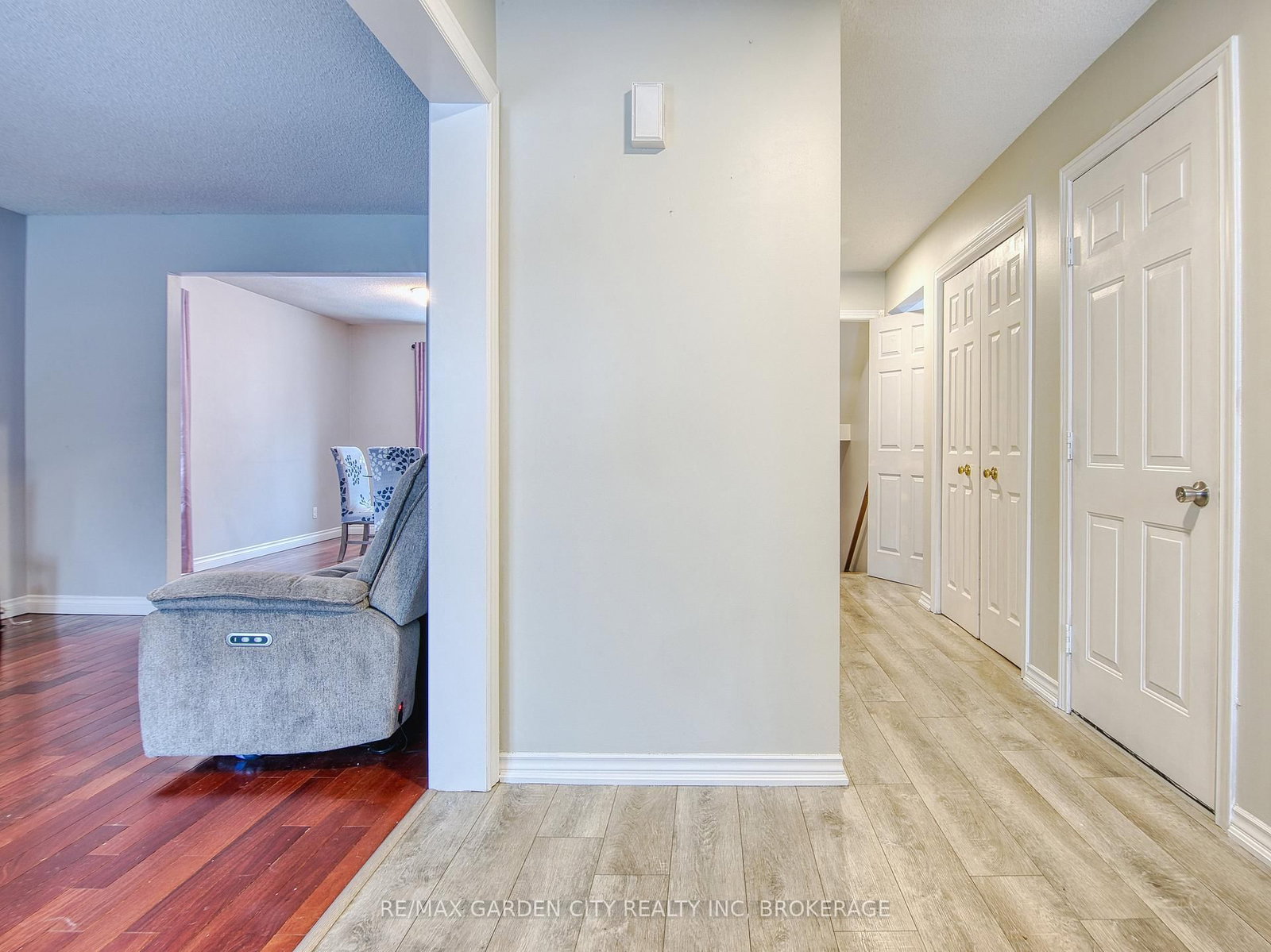 Detached House for sale at 51 Huntington Lane, St. Catharines, Ontario, L2S 3R5 - Grapeview - MLS: X12792640