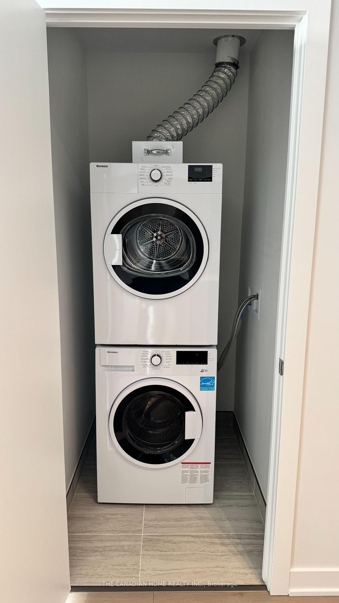 25 Wellington St Street, Unit 3305 - Photo 11