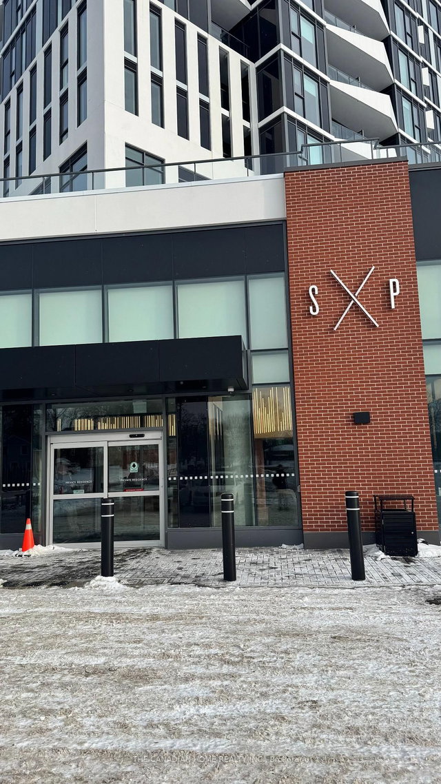 3305 - 25 Wellington St Street