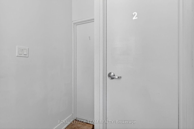 2 - 169 Florence St, Ottawa, K1R 5N3 | Image 2