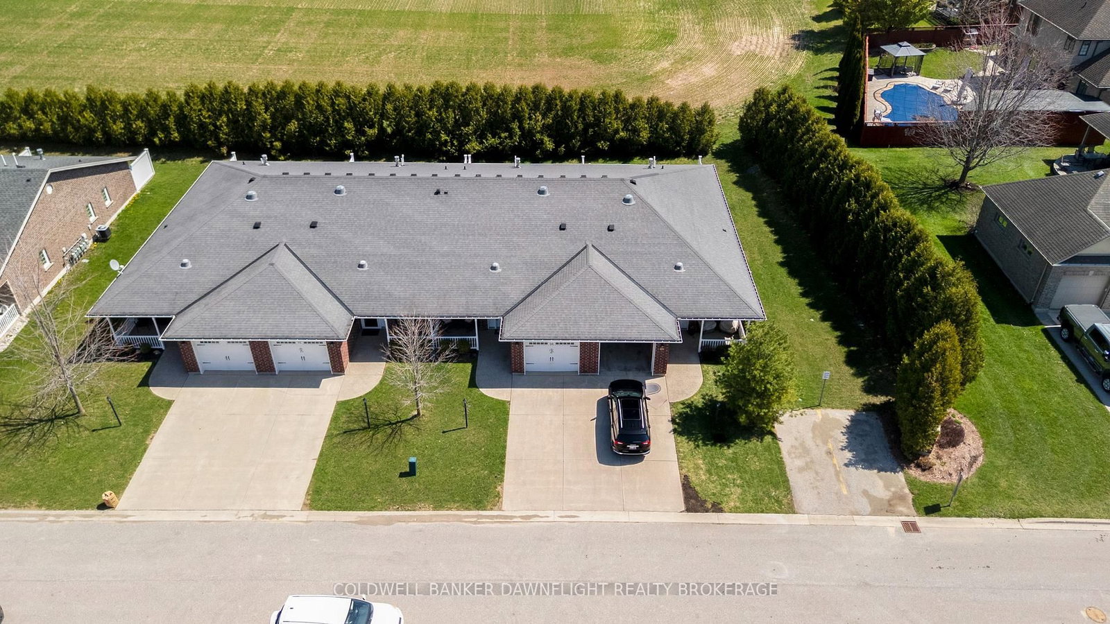 94 Redford Drive • South Huron, ON photo 4