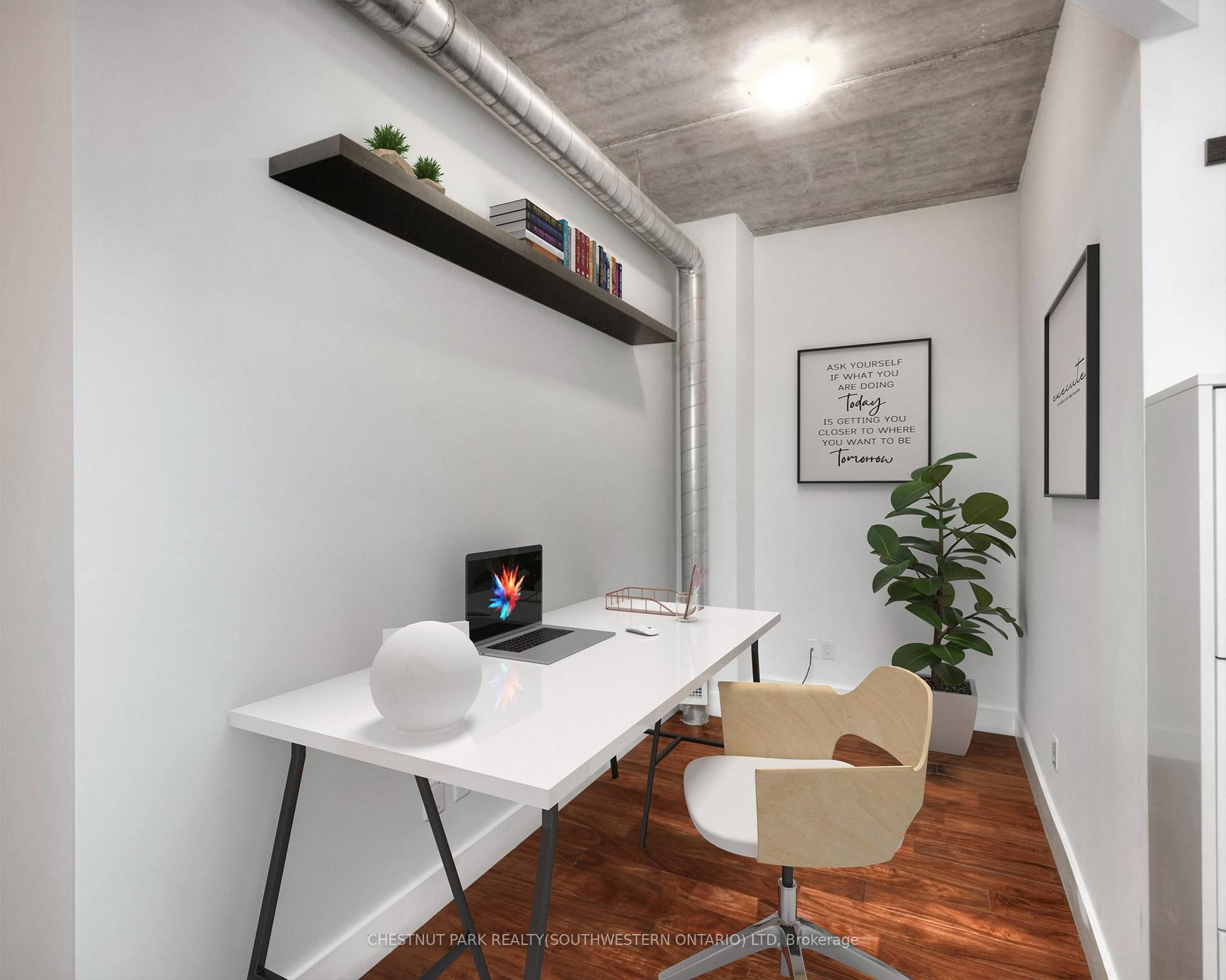 15 Devitt Avenue S, Unit 103 - Photo 5