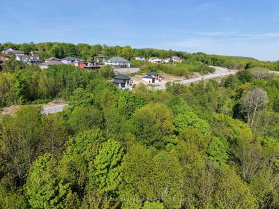 74 Kenreta Drive • North Bay, ON photo 4