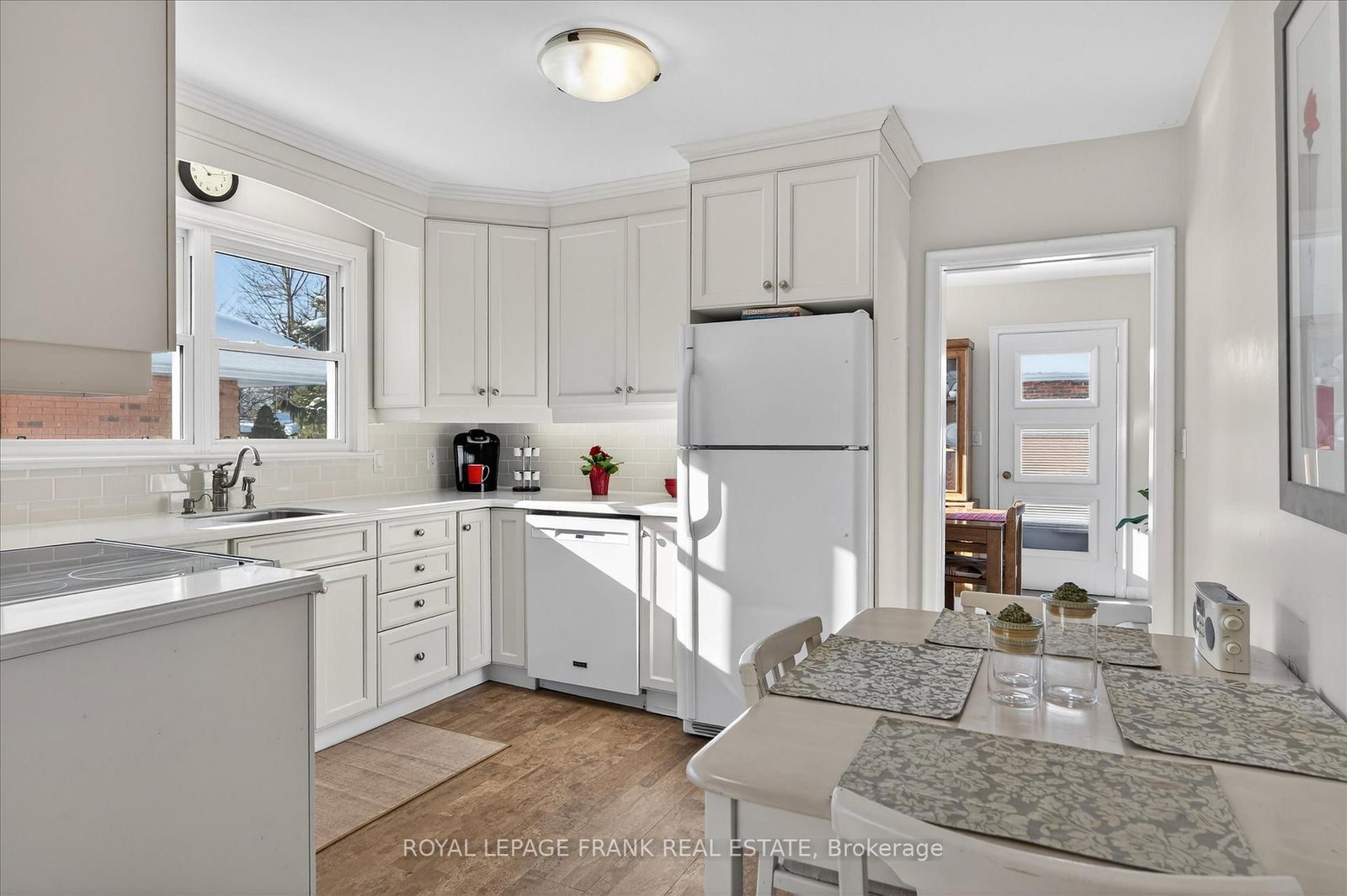 Detached House for sale at 797 Valleyview Drive, Peterborough, Ontario, K9J 6P9 - Monaghan Ward 2 - MLS: X12793310