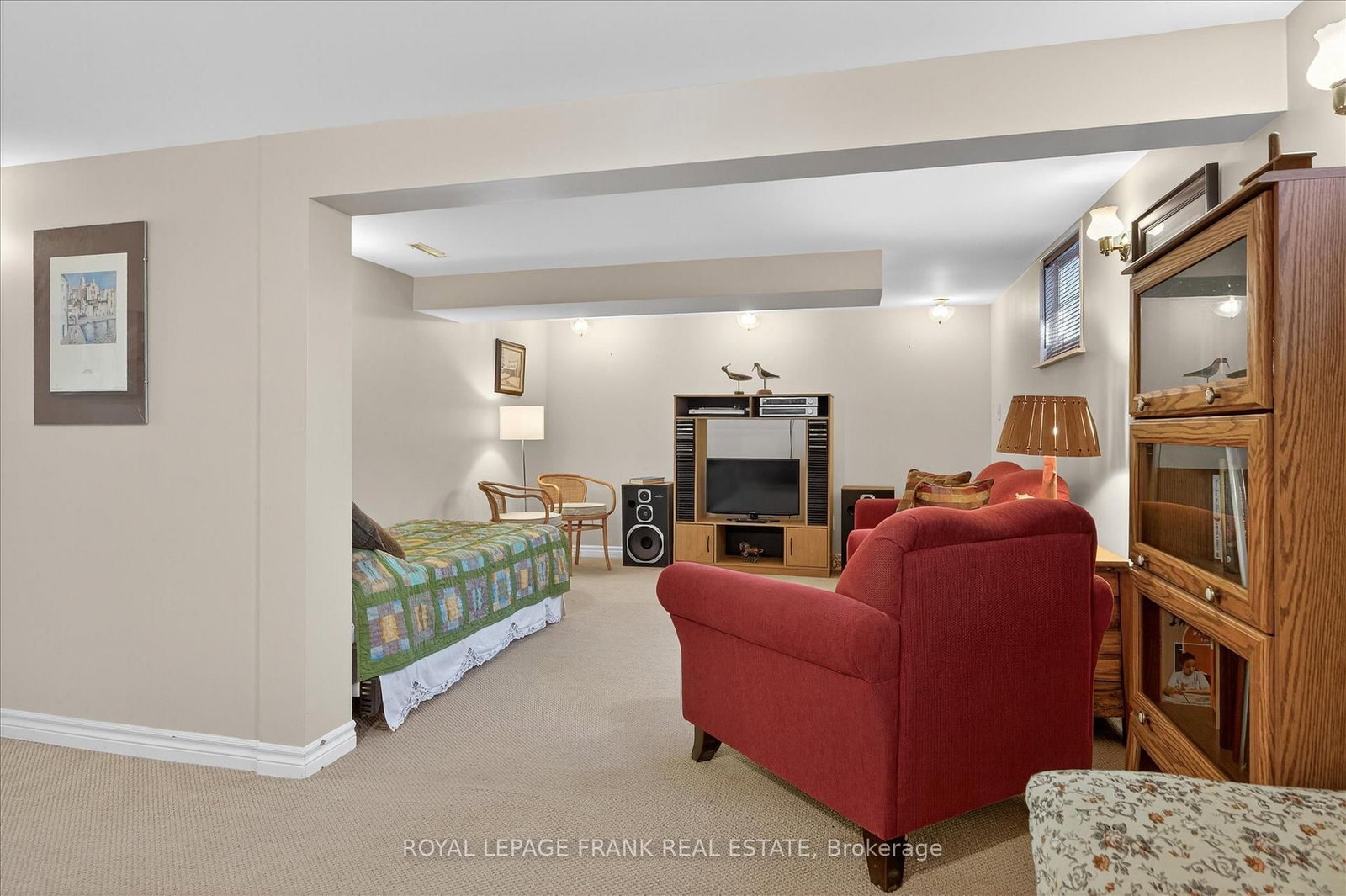 Detached House for sale at 797 Valleyview Drive, Peterborough, Ontario, K9J 6P9 - Monaghan Ward 2 - MLS: X12793310