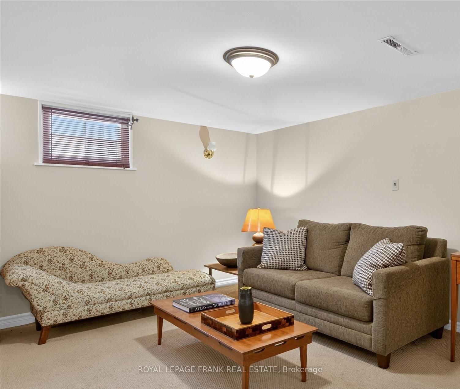 Detached House for sale at 797 Valleyview Drive, Peterborough, Ontario, K9J 6P9 - Monaghan Ward 2 - MLS: X12793310