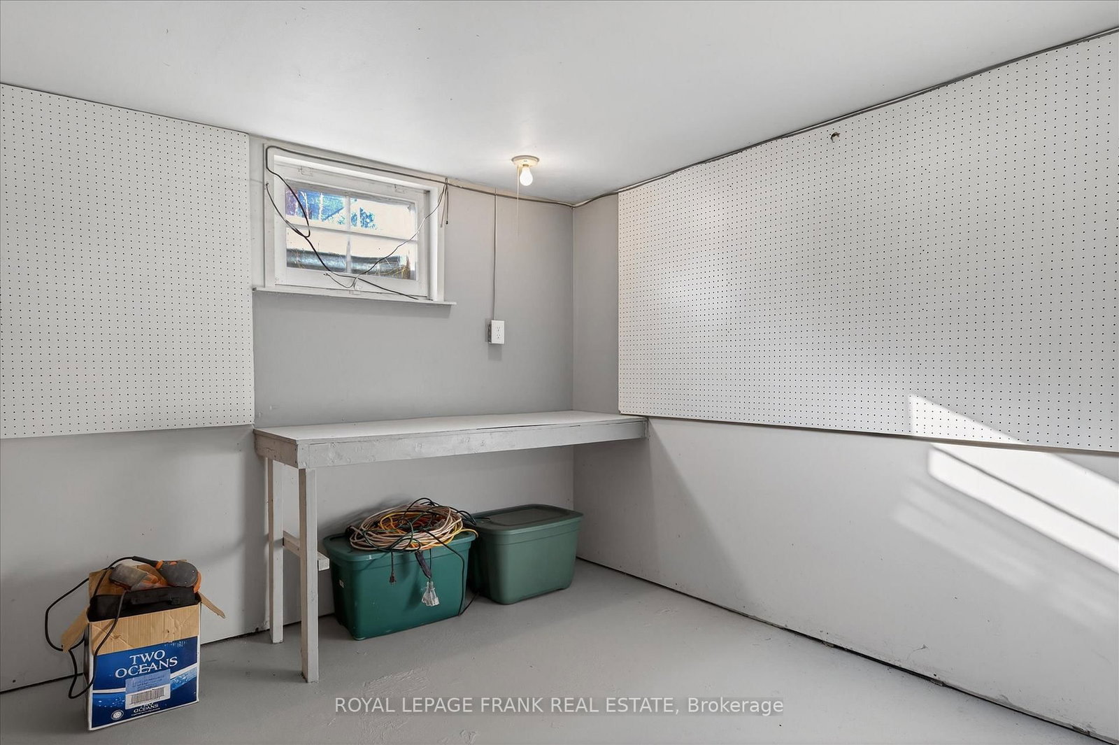 Detached House for sale at 797 Valleyview Drive, Peterborough, Ontario, K9J 6P9 - Monaghan Ward 2 - MLS: X12793310