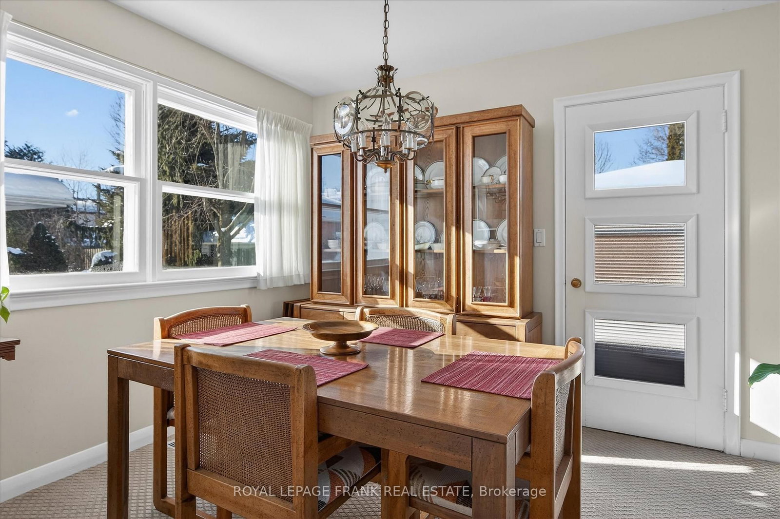 Detached House for sale at 797 Valleyview Drive, Peterborough, Ontario, K9J 6P9 - Monaghan Ward 2 - MLS: X12793310