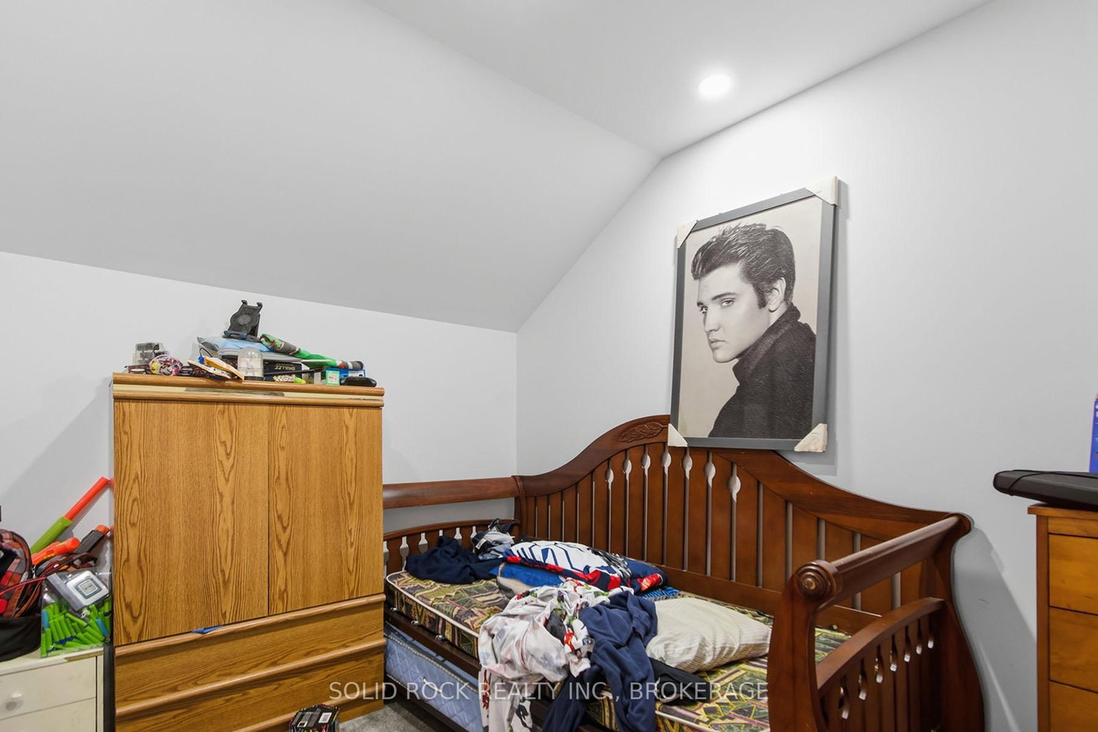 Detached House for sale at 37 Summer Breeze Drive, Quinte West, Ontario, K0K 1L0 - Murray Ward - MLS: X12793342