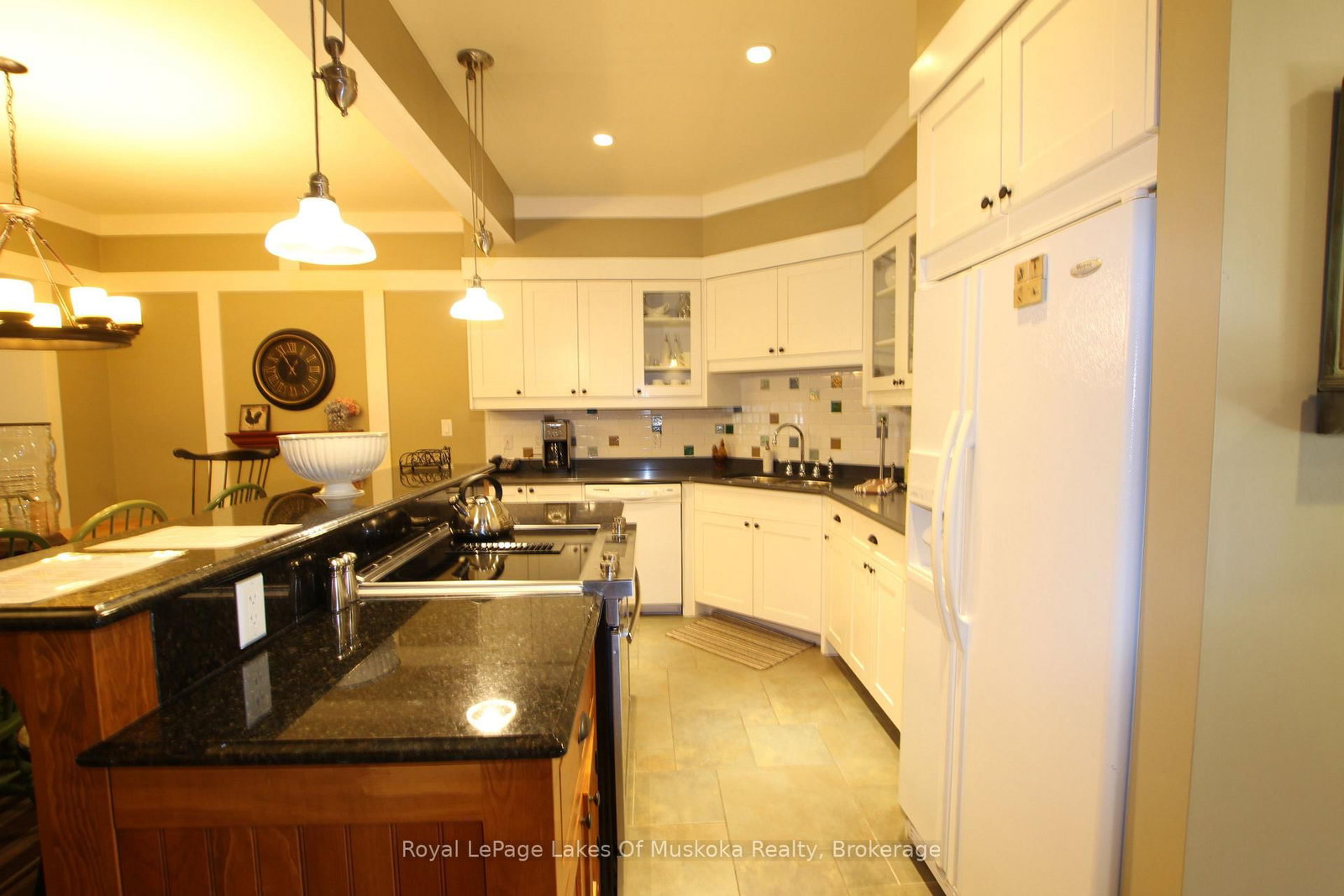 1020 Birch Glen Road • #V 7 W 6 • Lake of Bays, ON photo 6