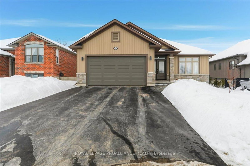 34 Rosewood Dr, Hastings, K0K 2C0 | Image 2