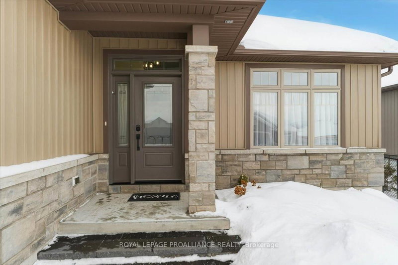 34 Rosewood Dr, Hastings, K0K 2C0 | Image 3