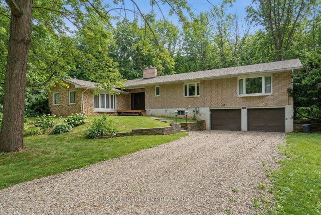 563 6th Concession Road W